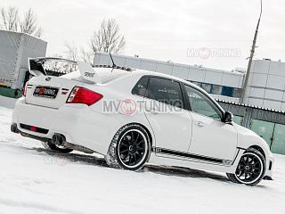 Аэродинамический рассекатель (накладка на крышу) Subaru Impreza  WRX STi GVF (2010-2013)