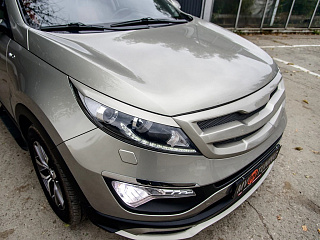 Решетка радиатора (БЕЗ СЕТКИ) var №1 KIA Sportage (2010-2016)