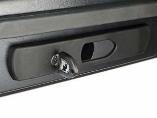 Автобокс Broomer Venture (L) 430л. АБС, текстурный пластик (Чёрный)